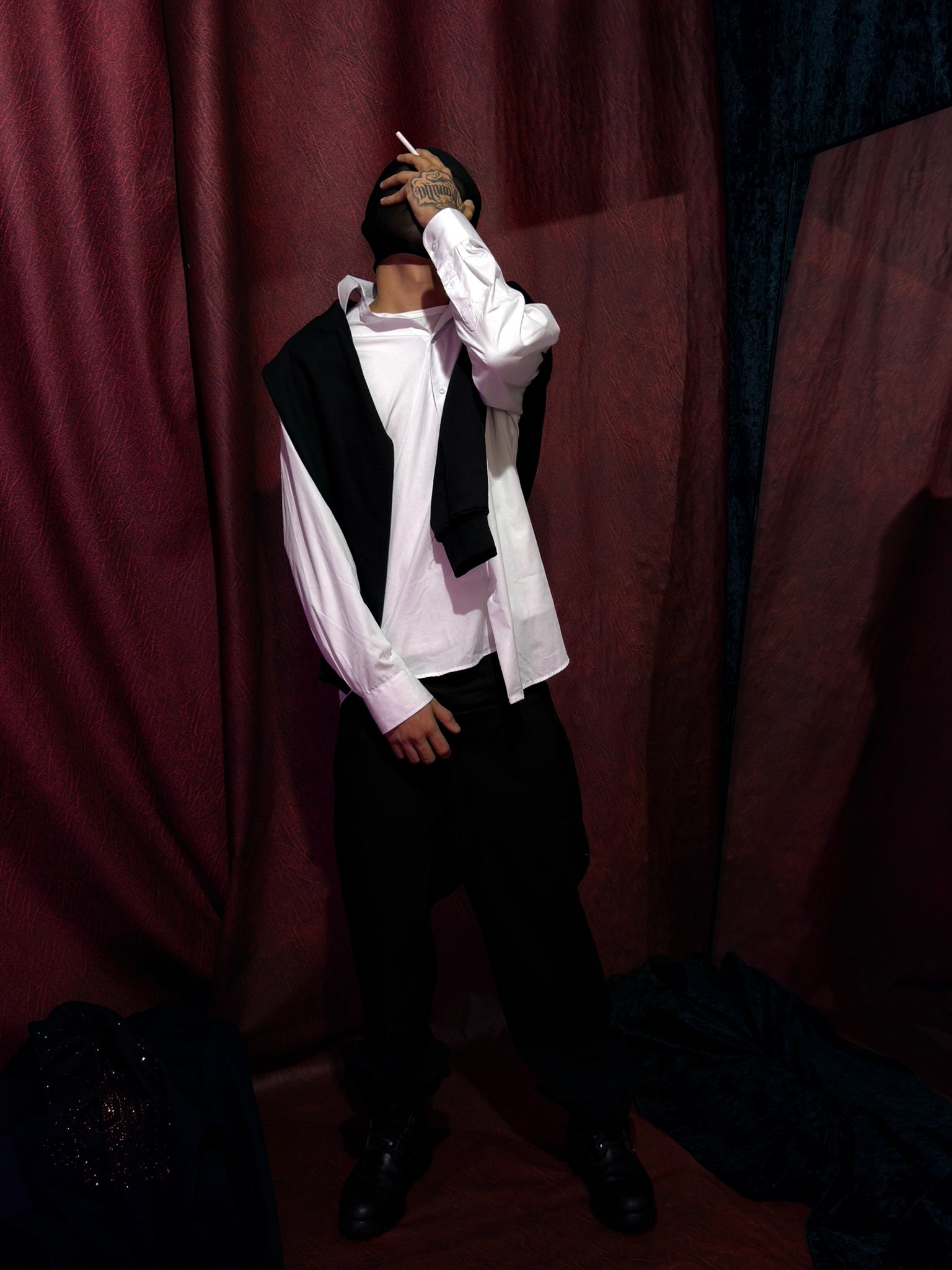 PIECE III - LA BONNE NUIT HOODIE